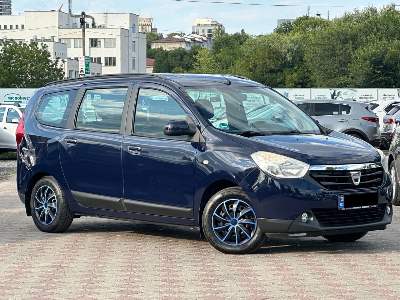 2014 Dacia Lodgy — Miniatură 4