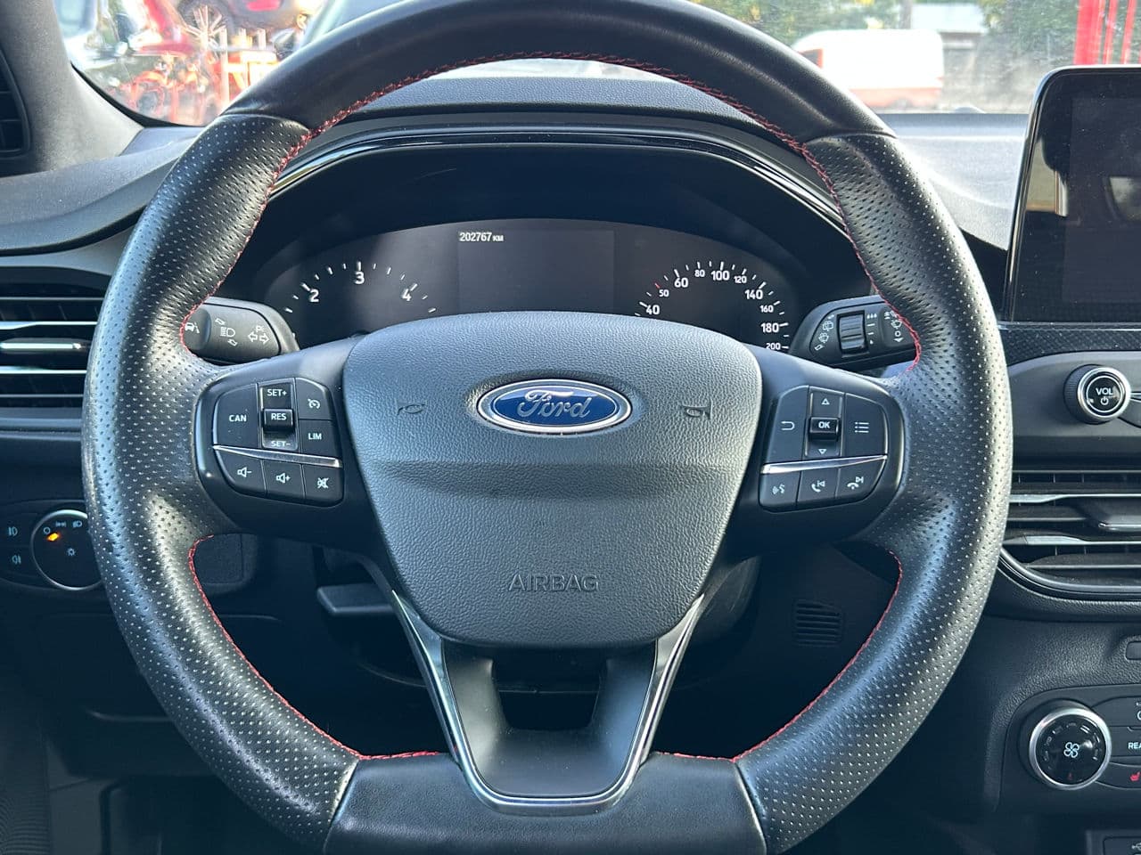 2019 Ford Focus — Miniatură 11