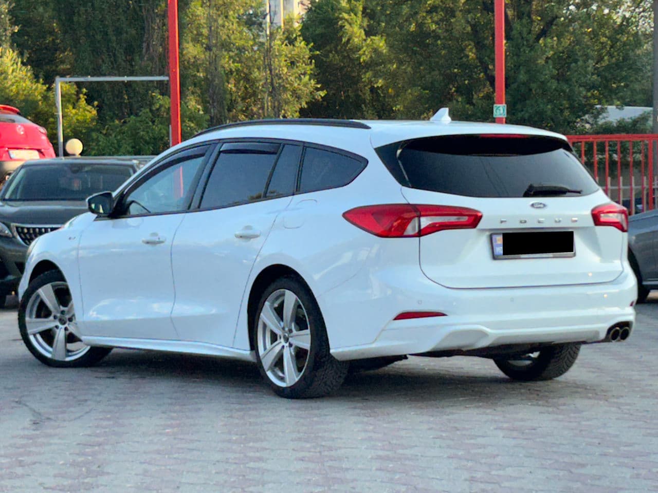 2019 Ford Focus — Miniatură 3