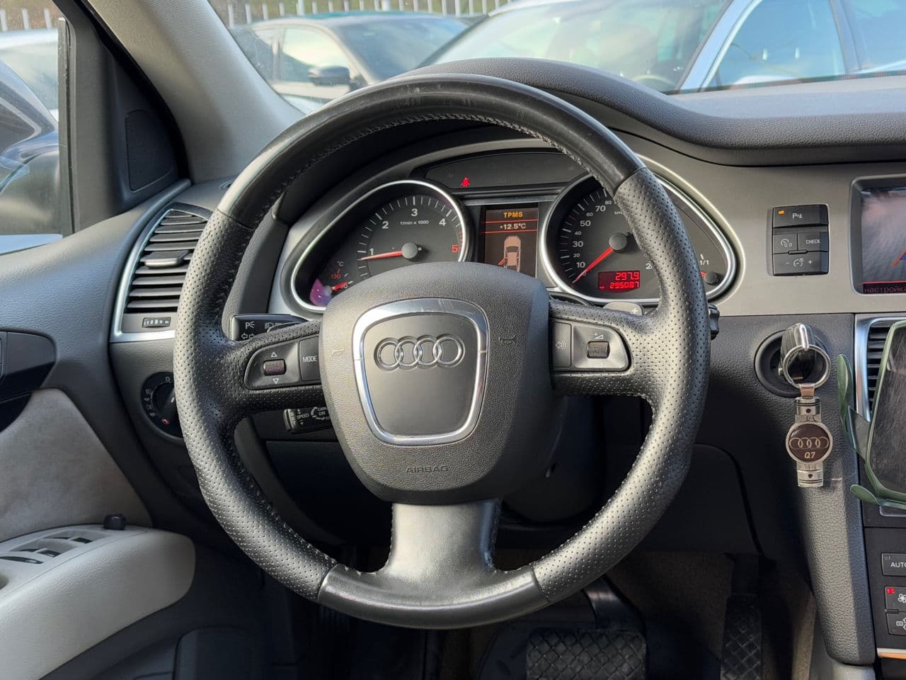 Audi Q7 2007 — Миниатюра 7