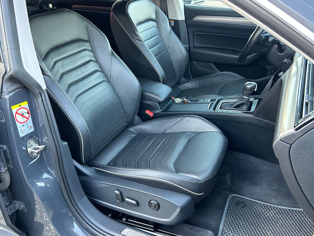 2018 Volkswagen Arteon — Miniatură 17