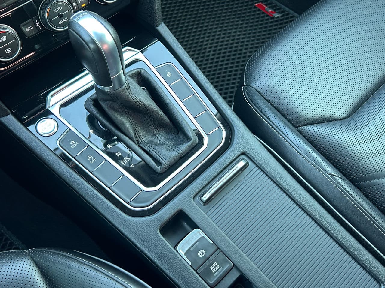 2018 Volkswagen Arteon — Miniatură 16