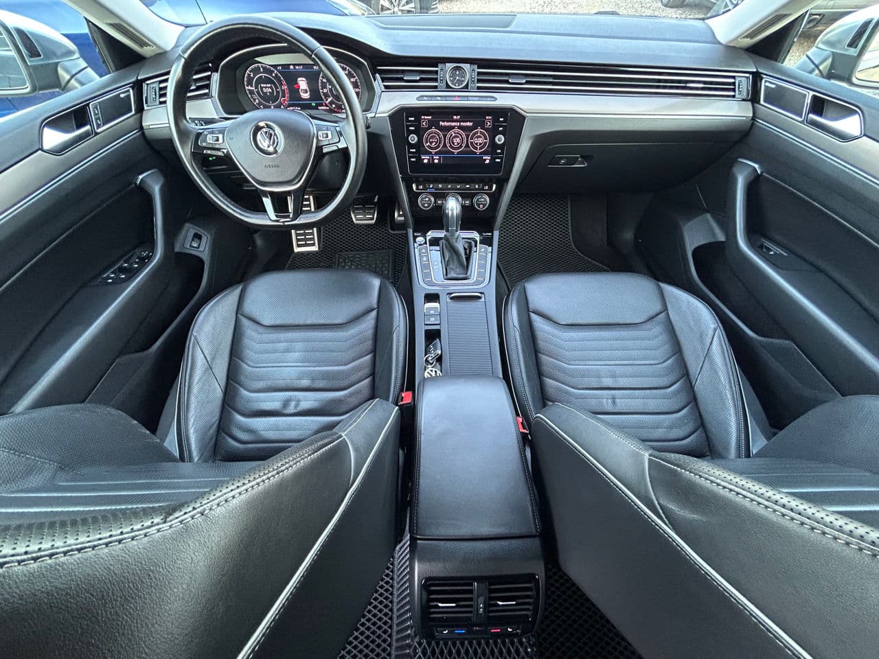 2018 Volkswagen Arteon — Miniatură 10