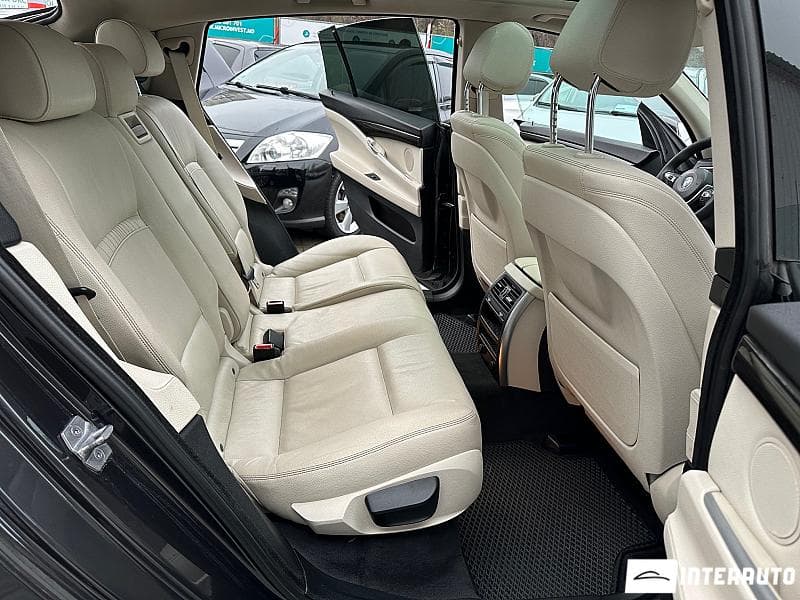 2015 BMW 520 GT — Miniatură 17
