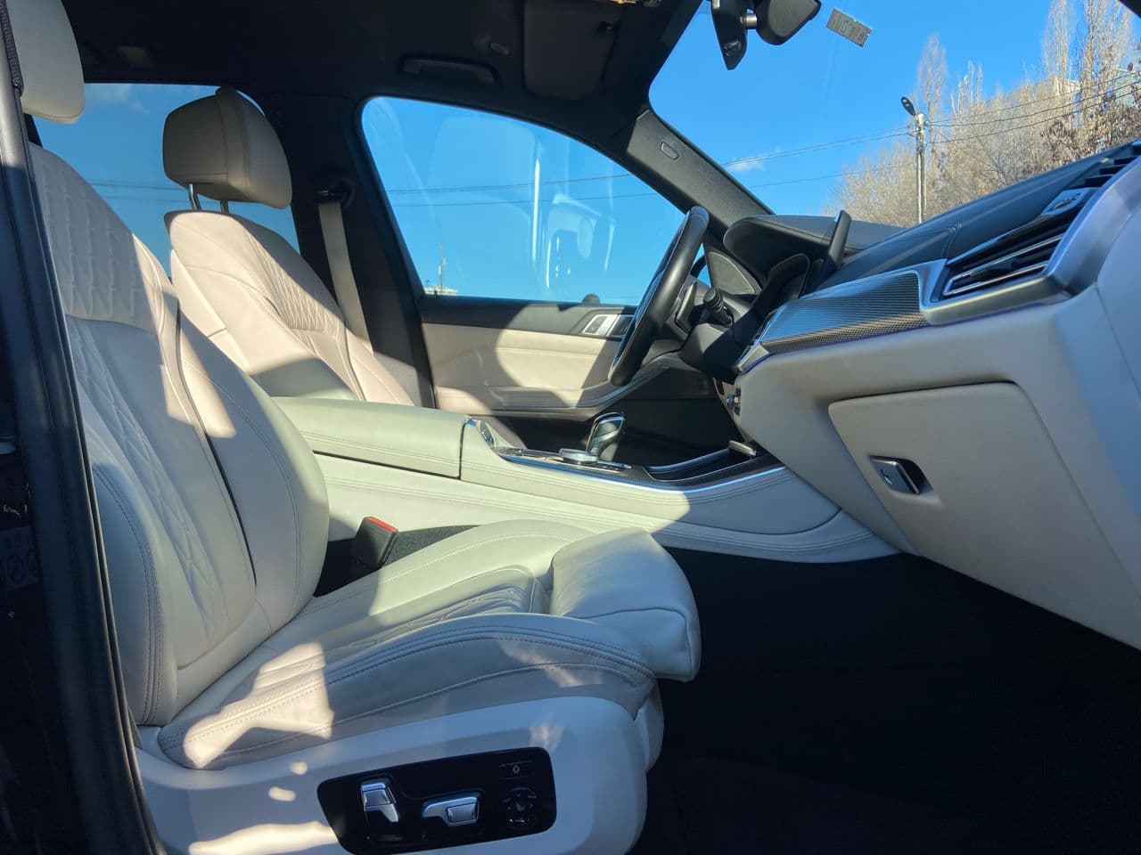 2020 BMW X5 4.5e — Miniatură 16