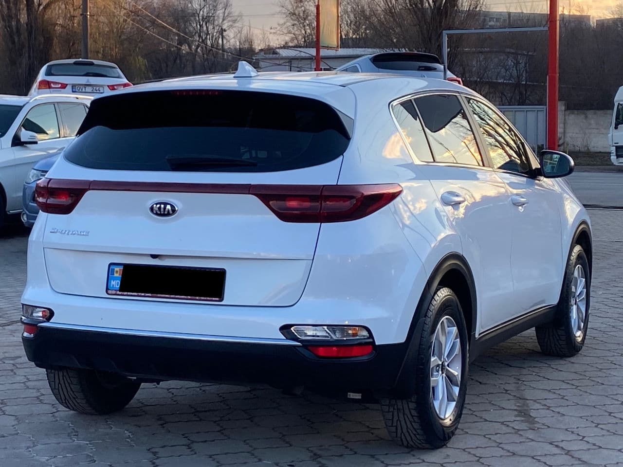 2021 Kia Sportage — Miniatură 3