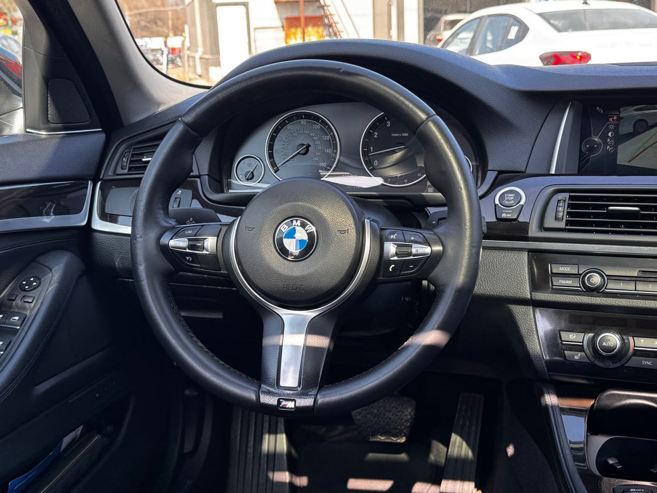 2014 BMW 528 — Miniatură 7