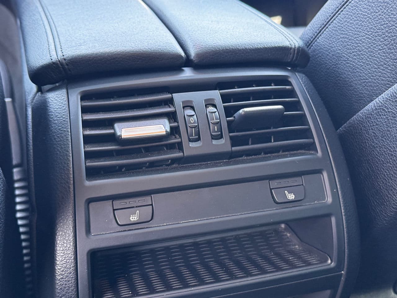 2014 BMW 528 — Miniatură 16