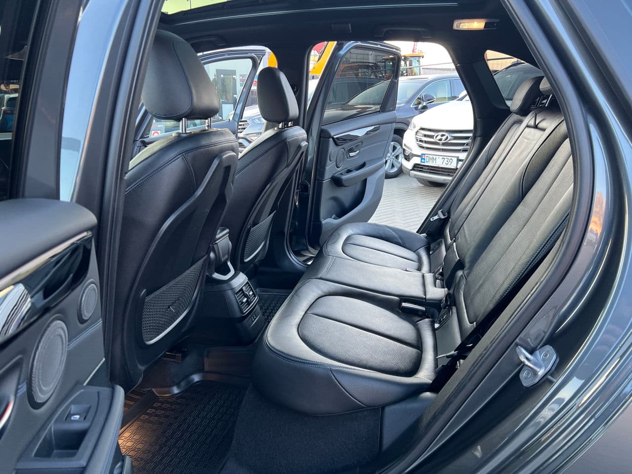BMW 225XE 2018 — Миниатюра 14
