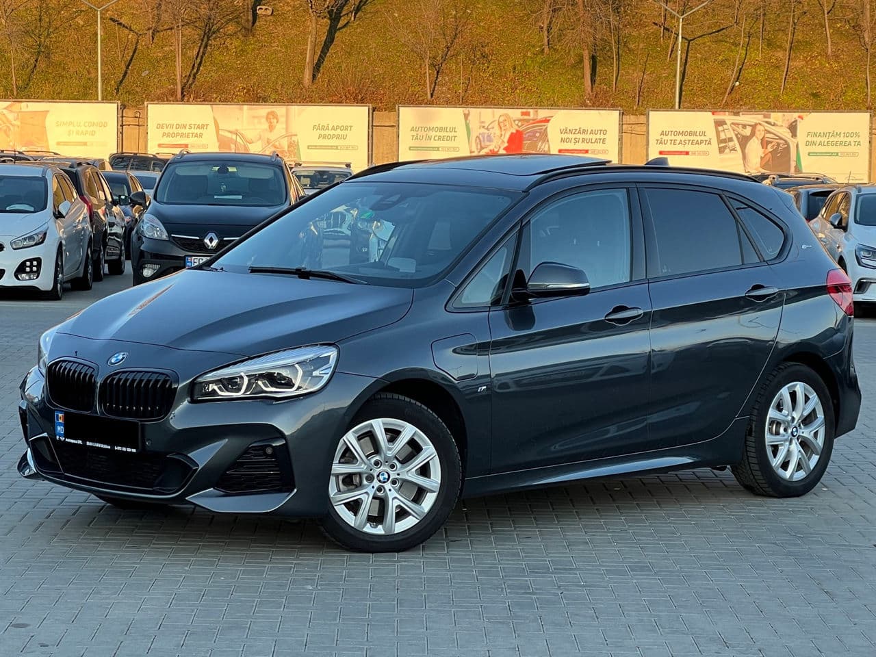 BMW 225XE 2018 — Миниатюра 2