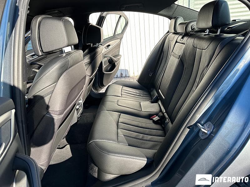 2017 BMW 520 — Miniatură 7