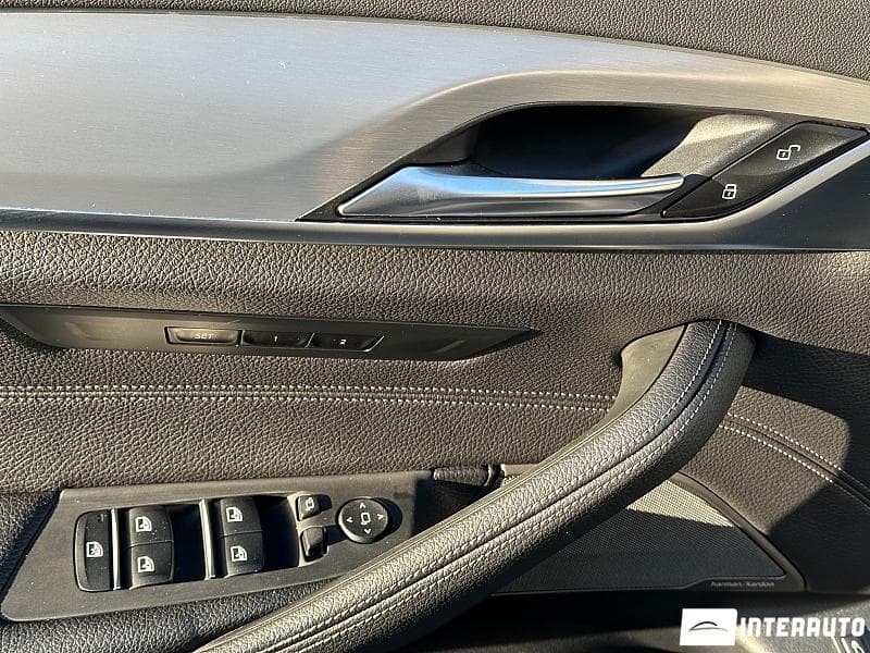 2017 BMW 520 — Miniatură 19