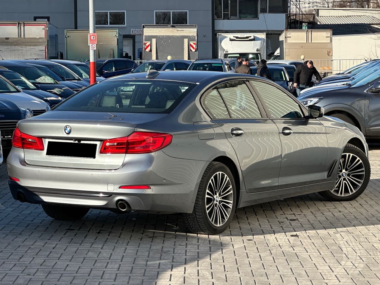 2017 BMW 520 — Miniatură 4