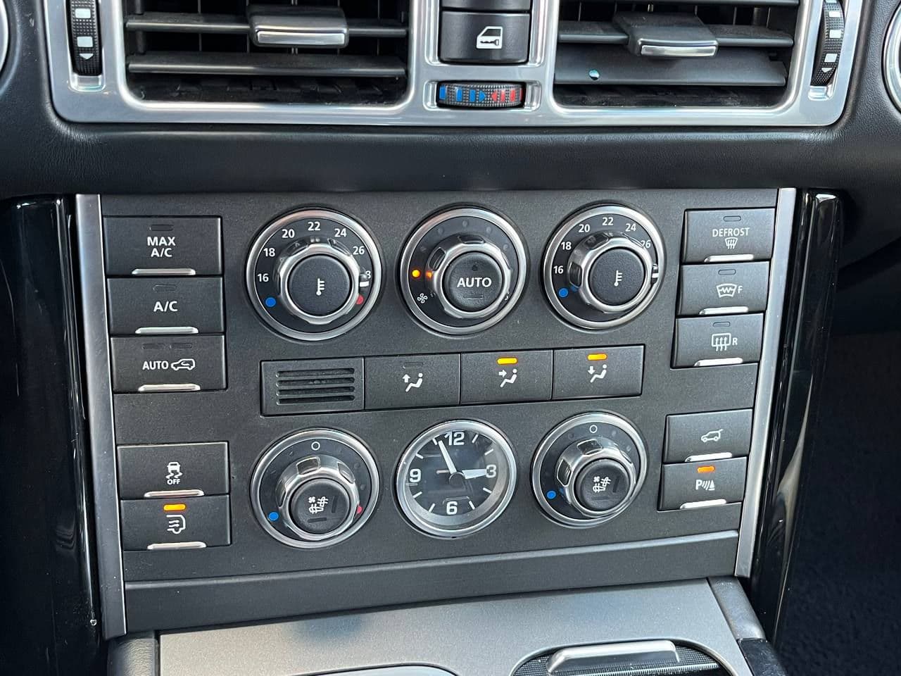 2011 Land Rover Range Rover Vogue — Miniatură 14