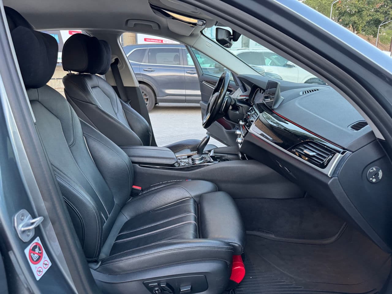 2017 BMW 520 — Miniatură 15