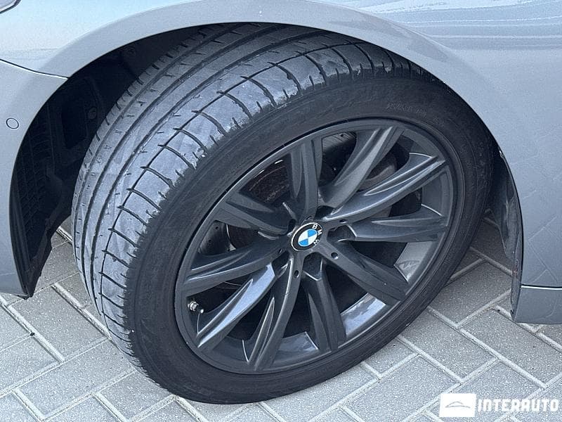 2017 BMW 520 — Miniatură 16