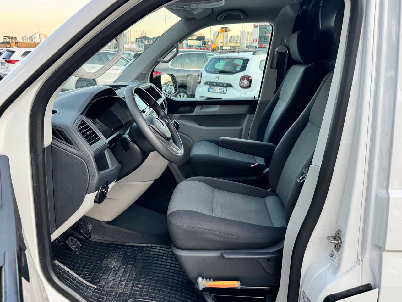 2017 Volkswagen Transporter — Miniatură 5