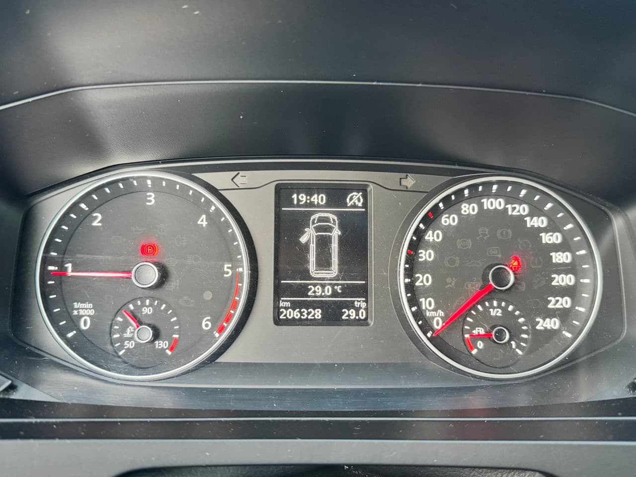 2017 Volkswagen Transporter — Miniatură 7