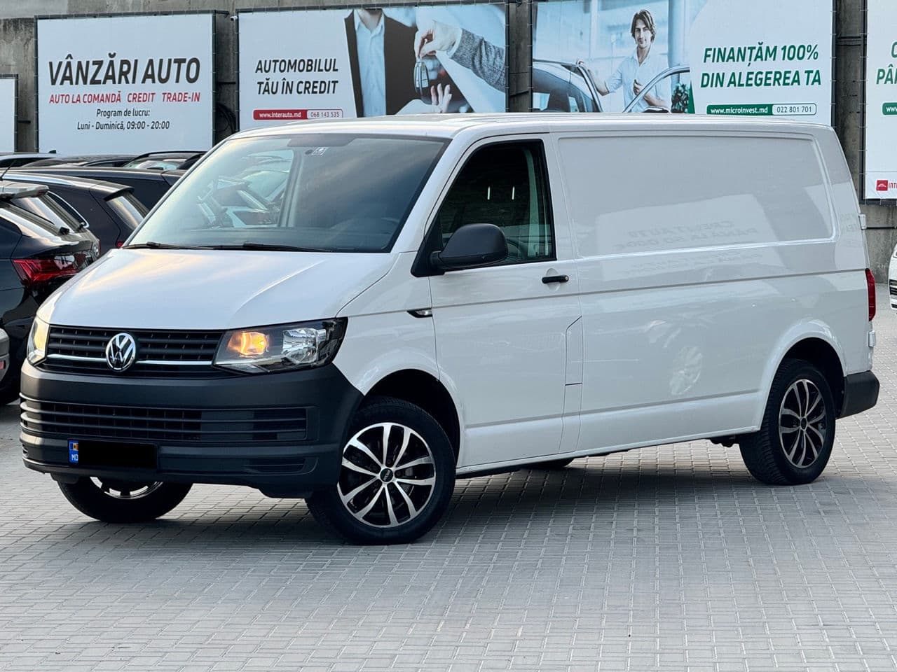 2017 Volkswagen Transporter — Miniatură 2