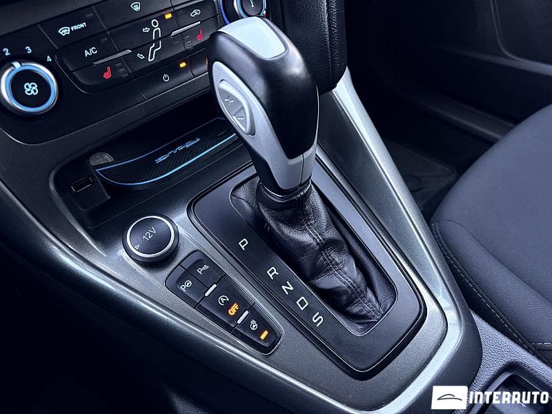 2016 Ford Focus — Miniatură 11