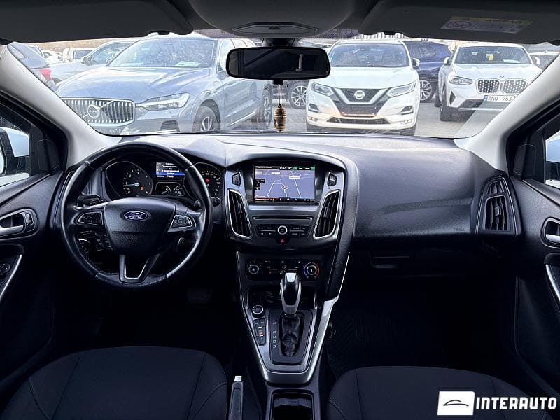 2016 Ford Focus — Miniatură 6