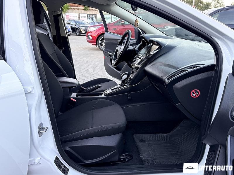 2016 Ford Focus — Miniatură 14