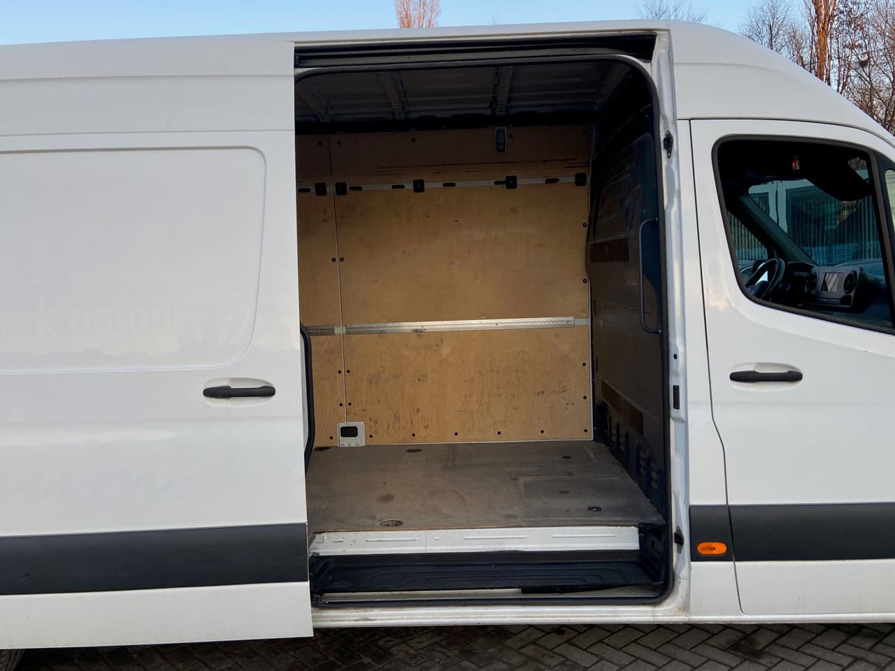 2018 Mercedes Sprinter — Miniatură 15