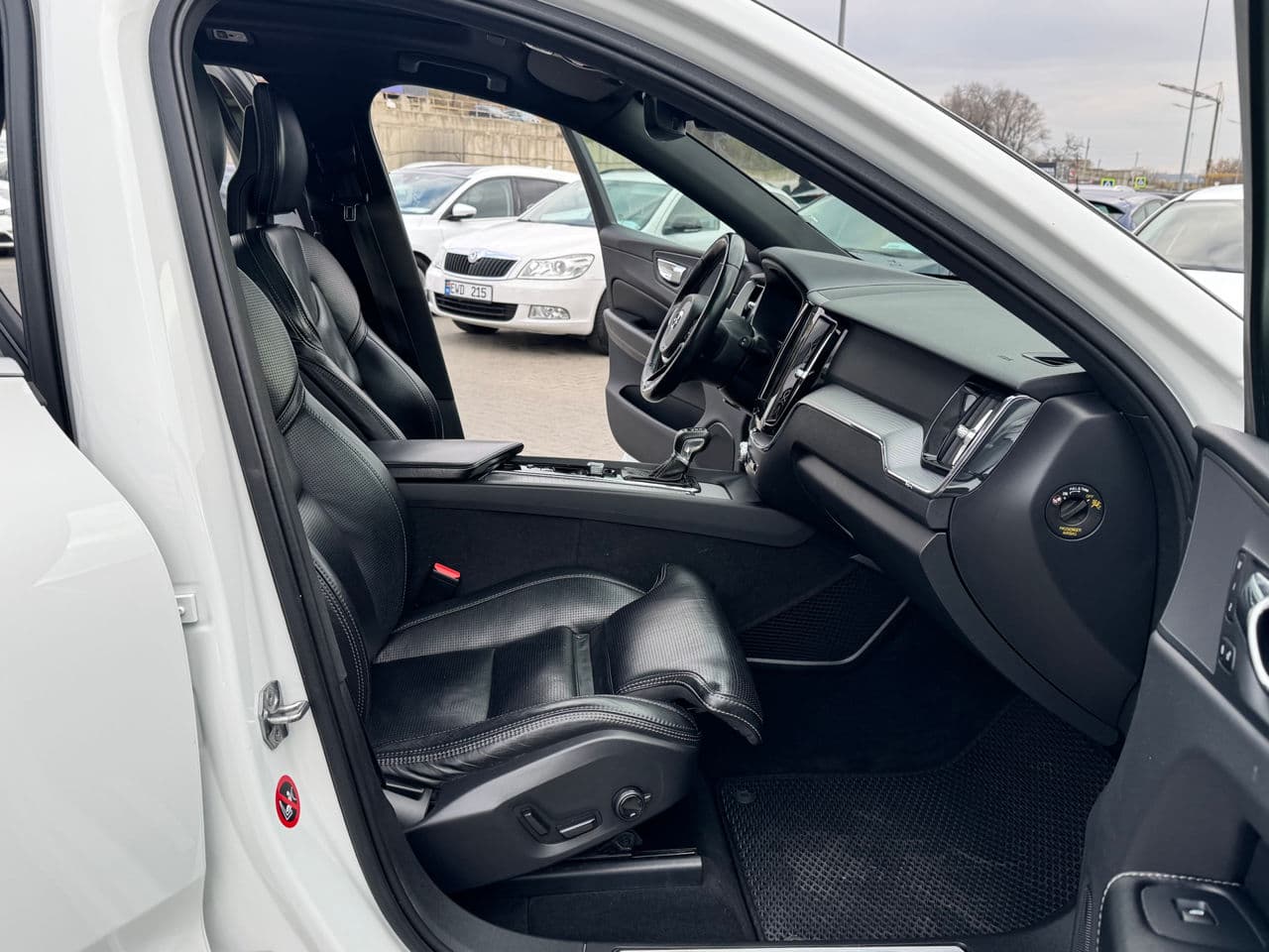 2018 Volvo XC 60 — Miniatură 17
