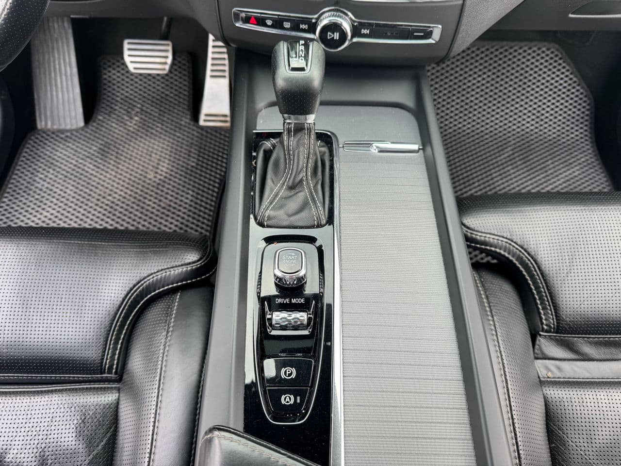 2018 Volvo XC 60 — Miniatură 13
