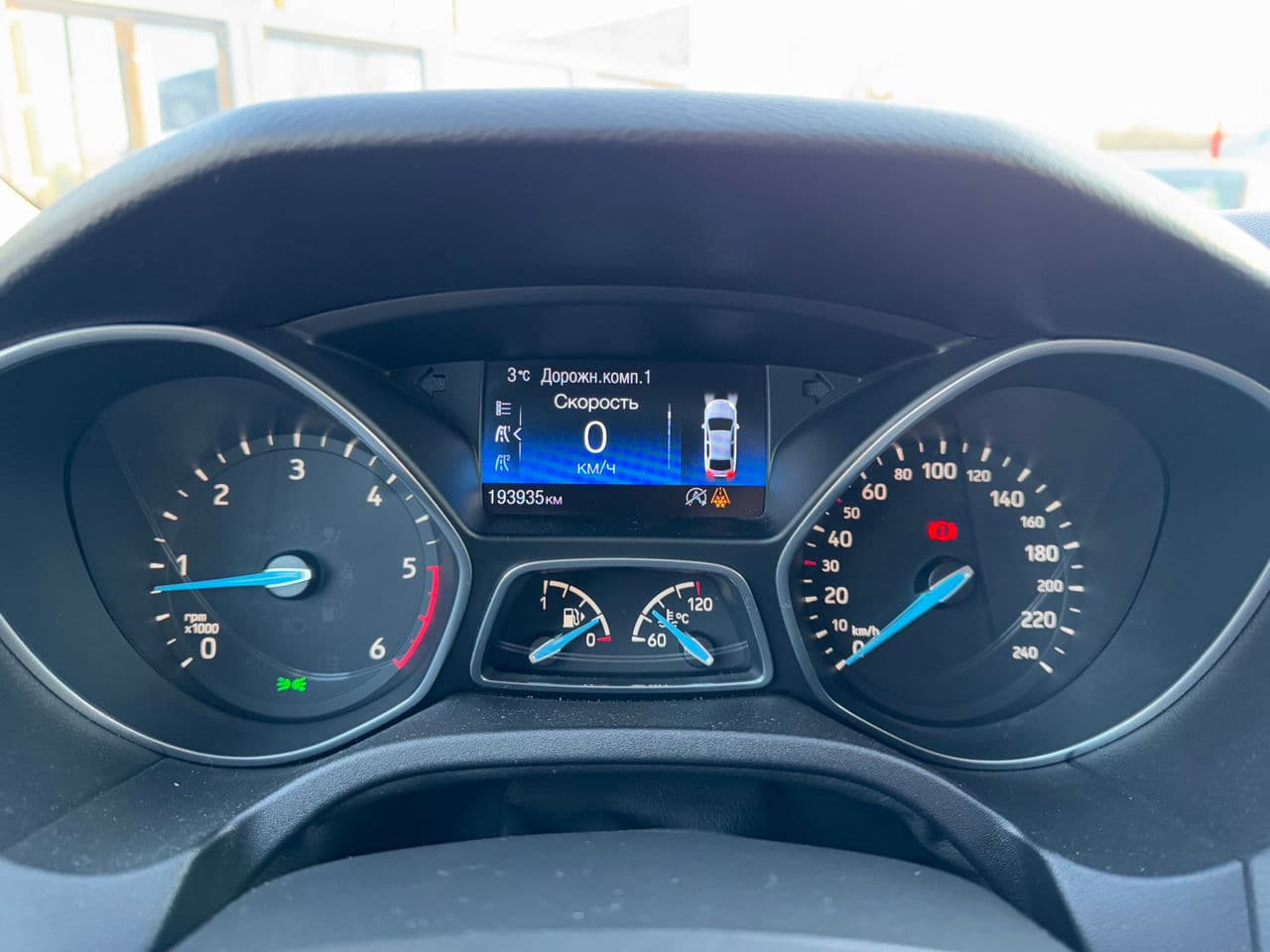 2016 Ford Focus — Miniatură 13