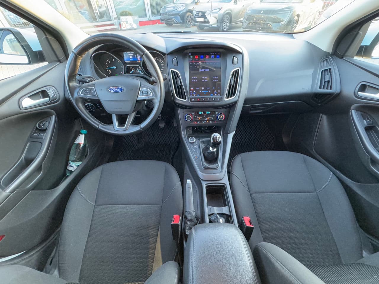 2016 Ford Focus — Miniatură 10