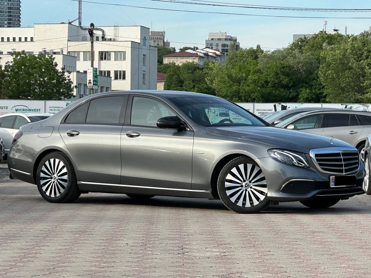 2016 Mercedes E 350e — Miniatură 4