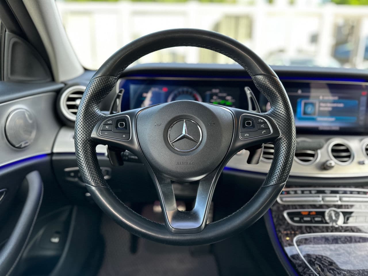 2016 Mercedes E 350e — Miniatură 9