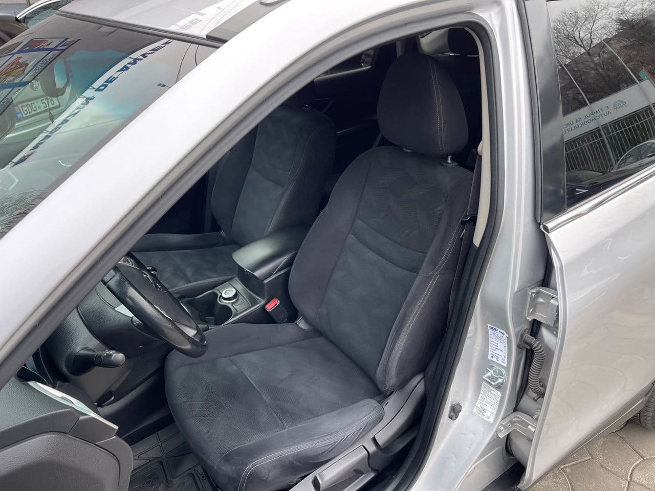 2015 Nissan X-Trail — Miniatură 16