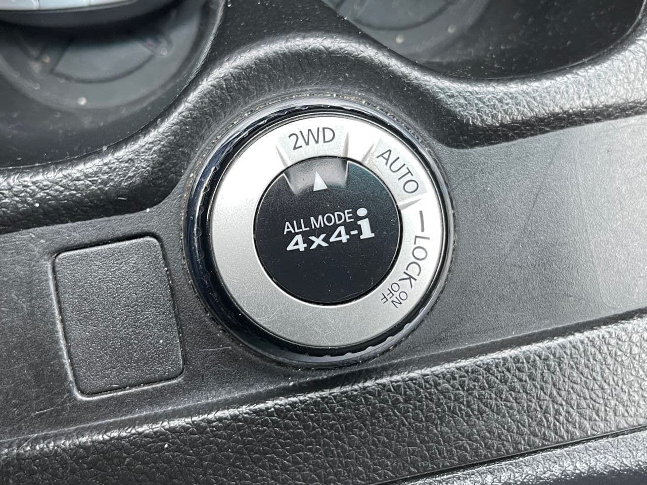 2015 Nissan X-Trail — Miniatură 15