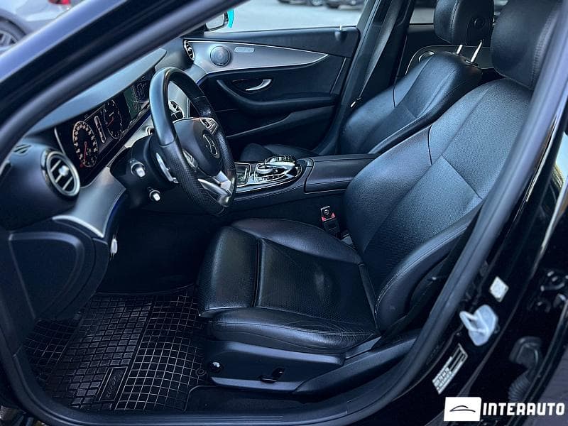 2016 Mercedes E 220 — Miniatură 5