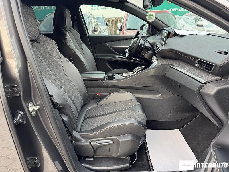 2019 Peugeot 5008 — Miniatură 6