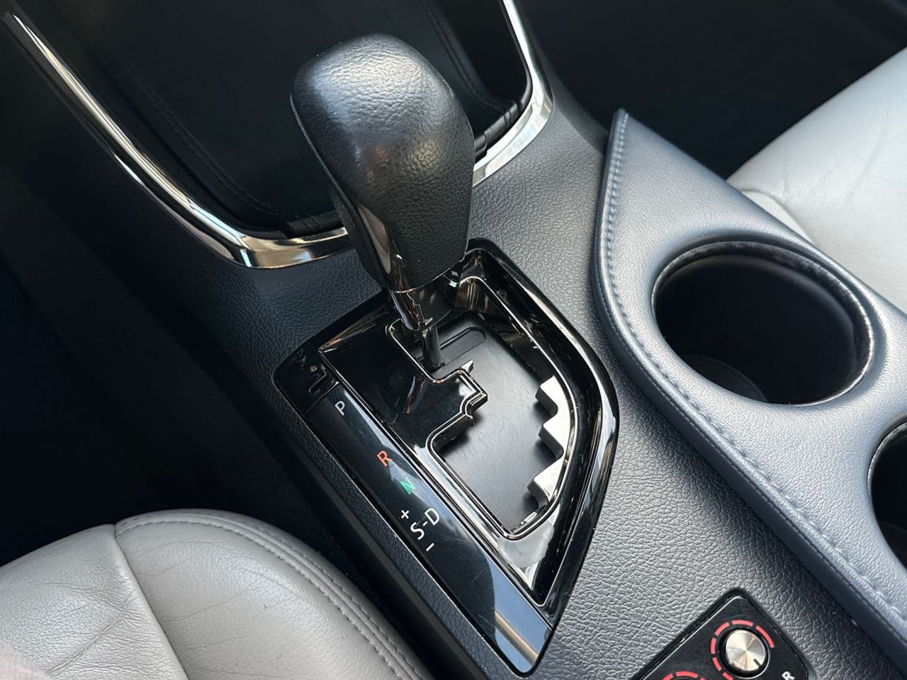 Toyota Avalon 2013 — Миниатюра 15