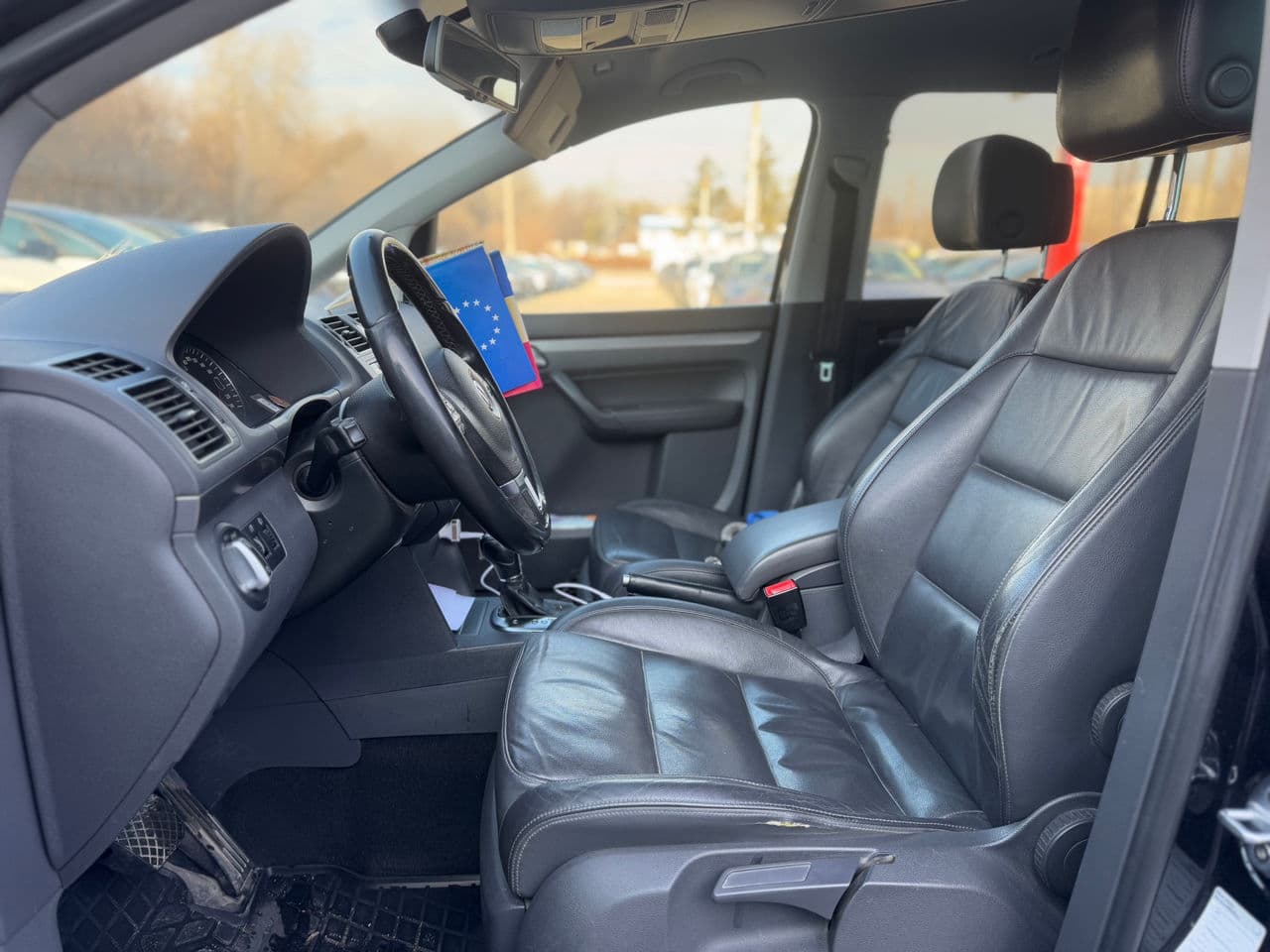 2012 Volkswagen Touran — Miniatură 5