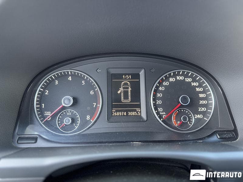 2012 Volkswagen Touran — Miniatură 11