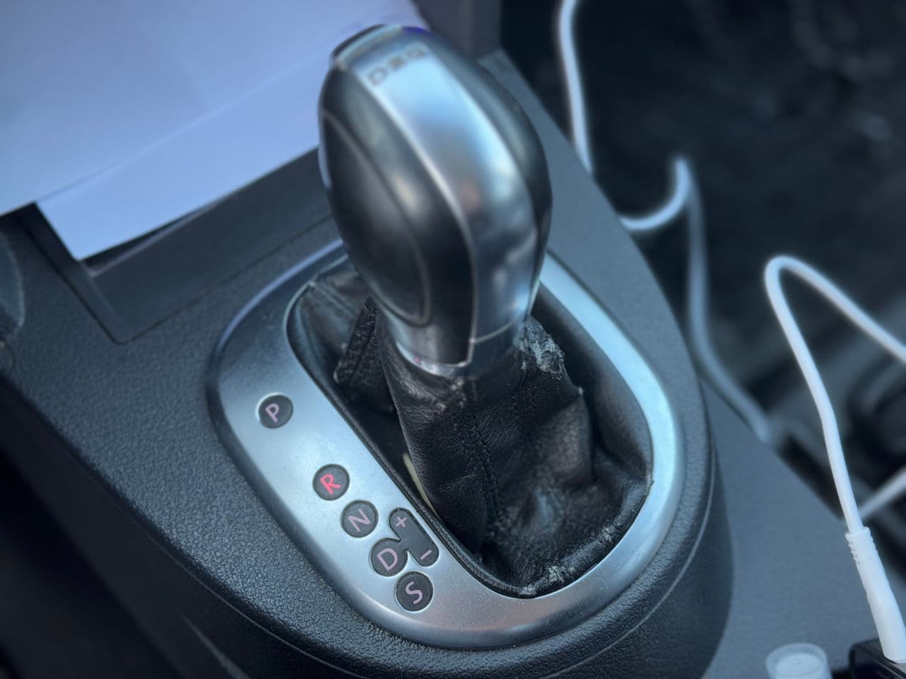 2012 Volkswagen Touran — Miniatură 14