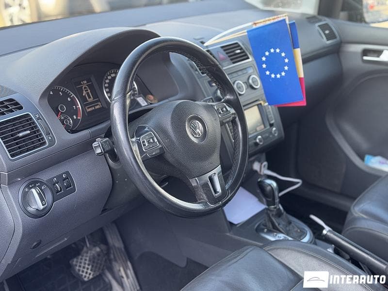 2012 Volkswagen Touran — Miniatură 6