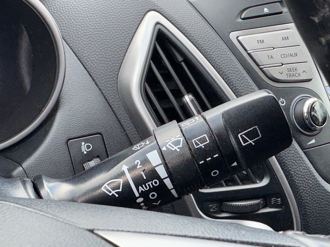 2011 Hyundai ix35 — Miniatură 11