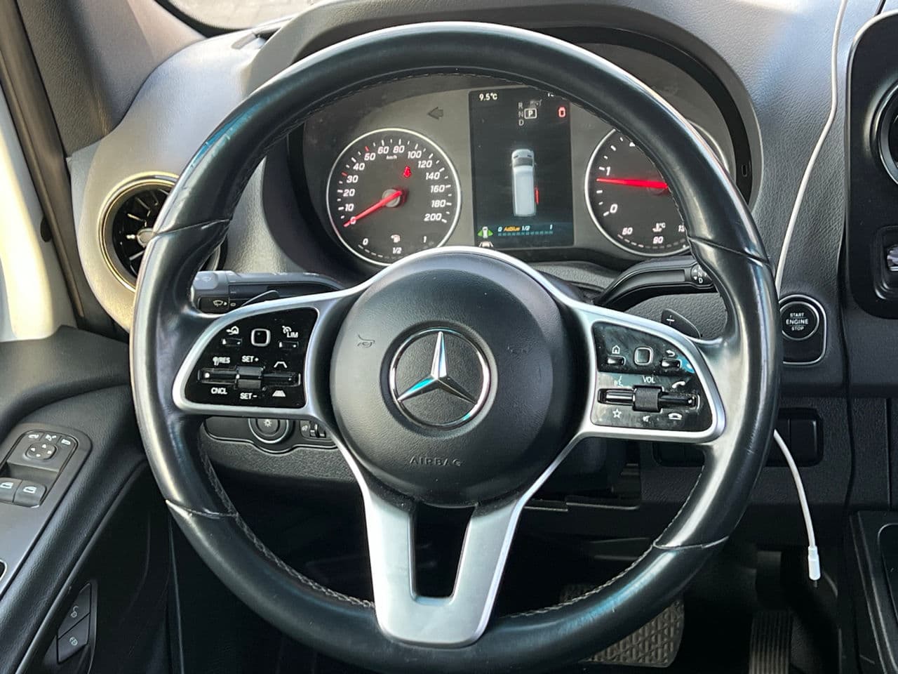 2018 Mercedes Sprinter — Miniatură 10