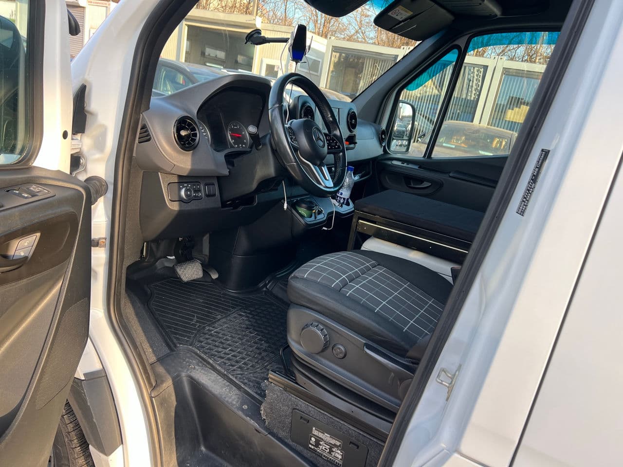 2018 Mercedes Sprinter — Miniatură 6