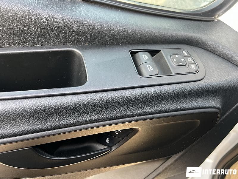 2018 Mercedes Sprinter — Miniatură 7