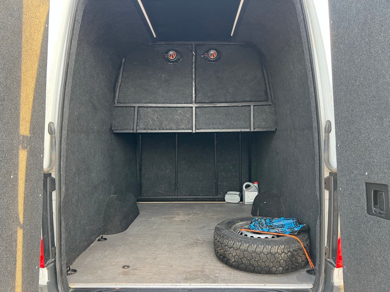 2018 Mercedes Sprinter — Miniatură 17