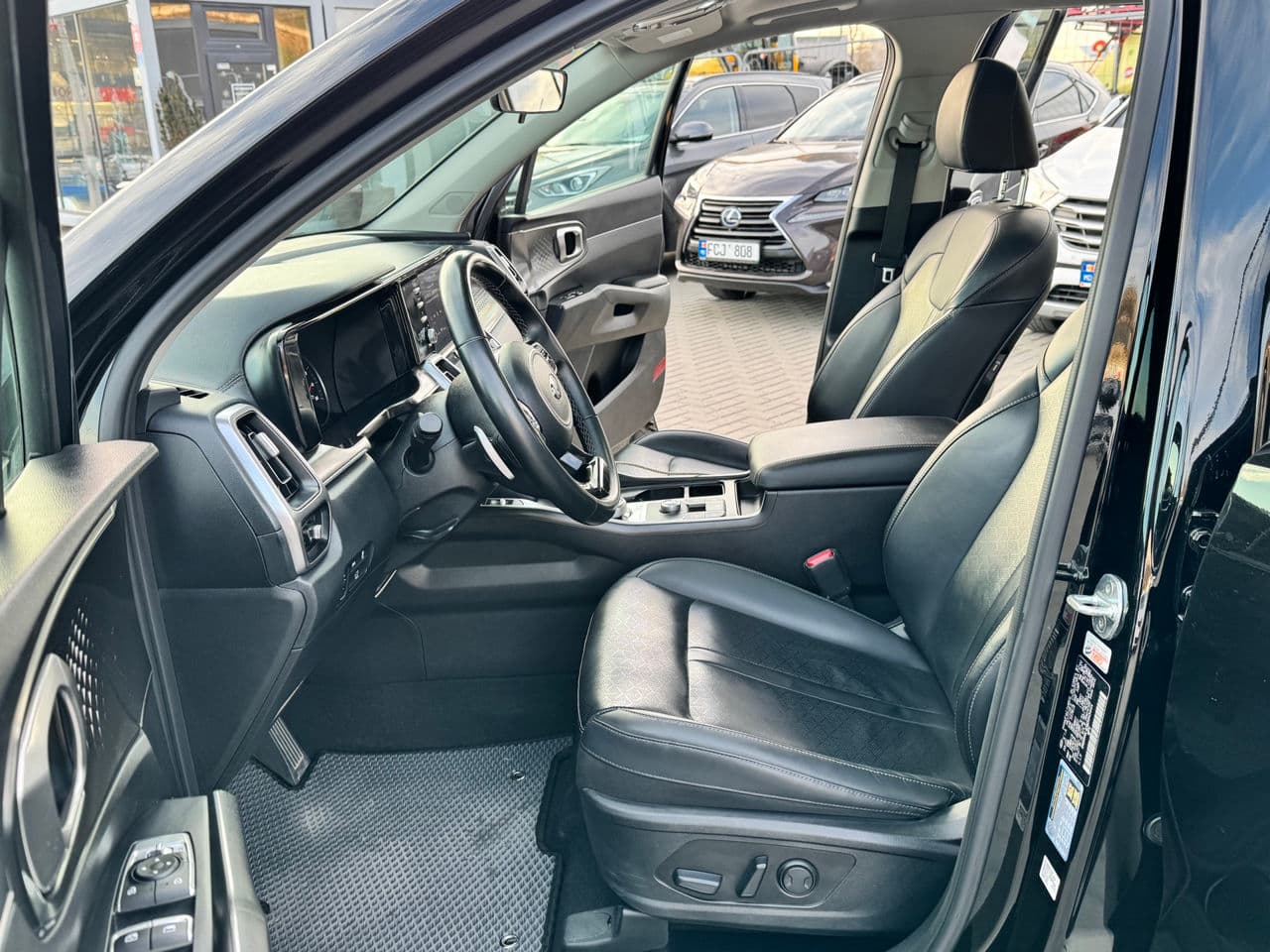 2021 Kia Sorento — Miniatură 6