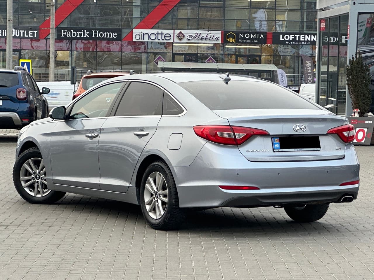 2016 Hyundai Sonata — Miniatură 4