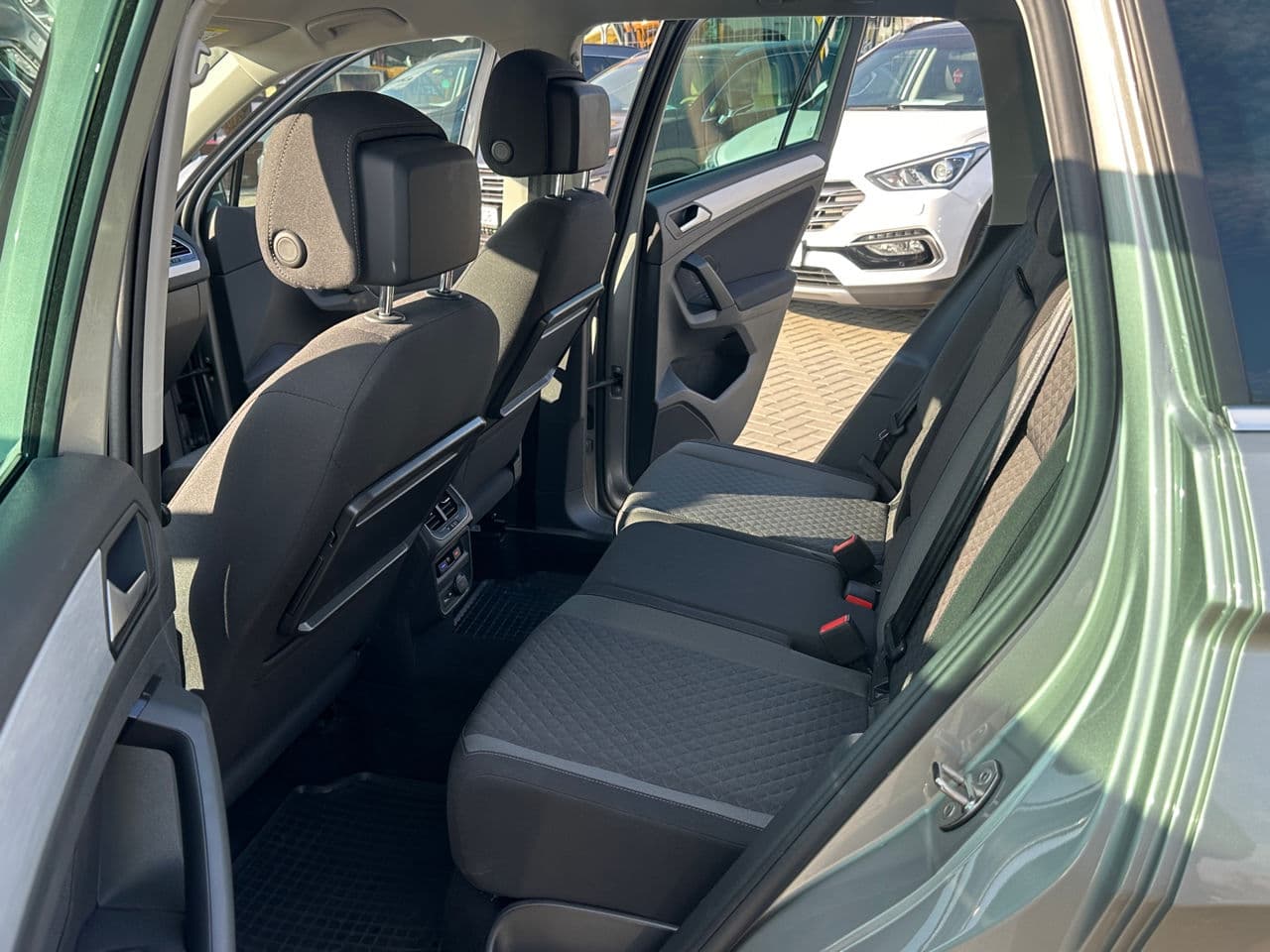 2020 Volkswagen Tiguan — Miniatură 13